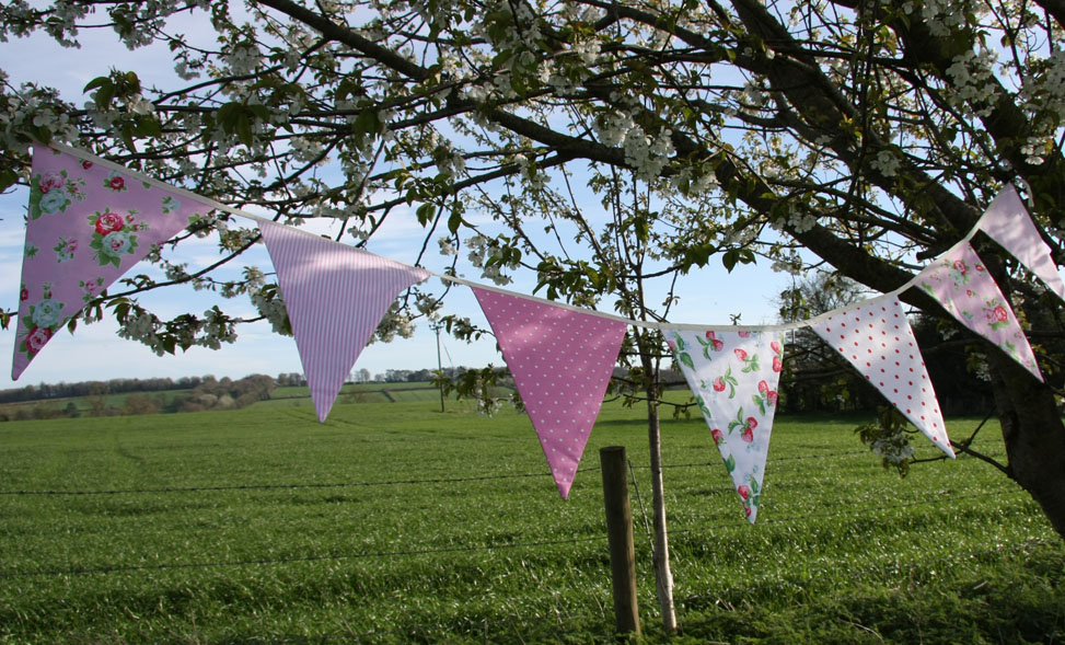 Belle and the Bunting offer handmade decorations for your wedding day or